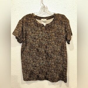 Socialite Leopard Print Soft Tee Size Small NWT